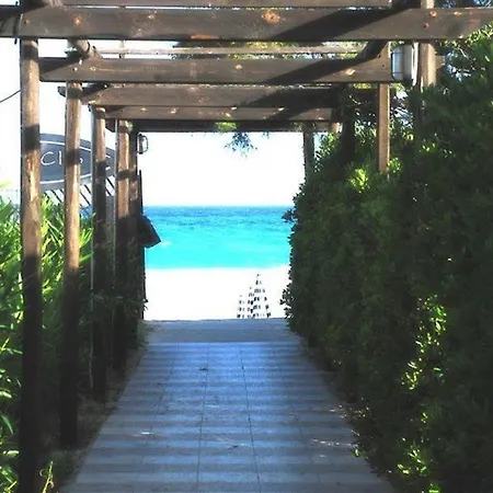 Cora Club Village
